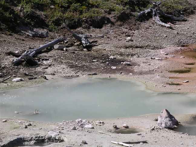 images/I-Mud Geyser (10).jpg